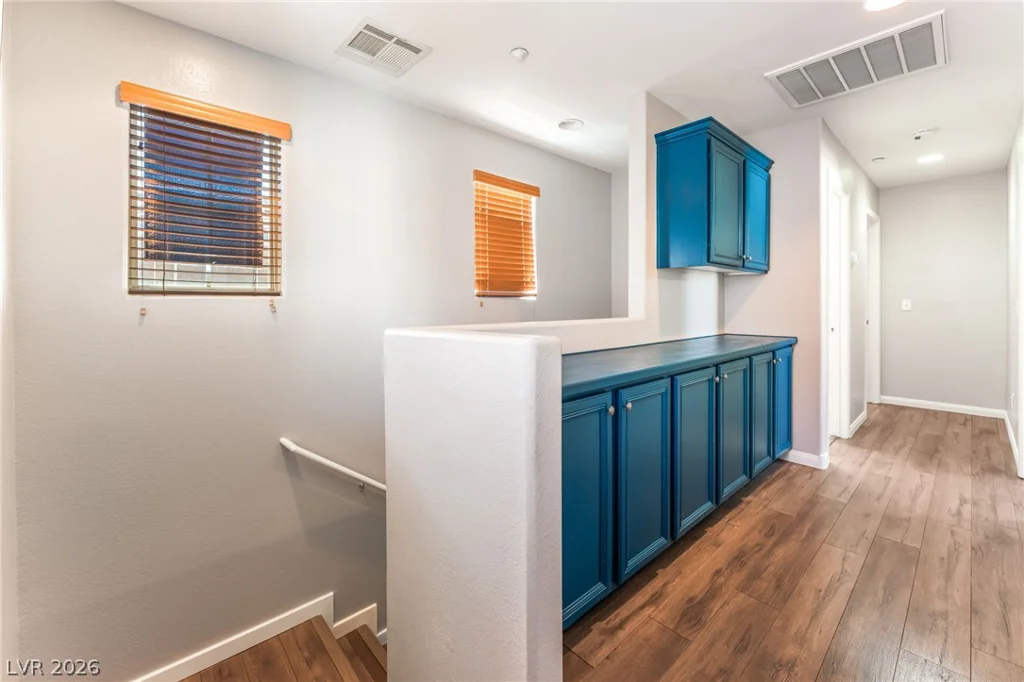 8929 James Carl, Las Vegas, NV 89149