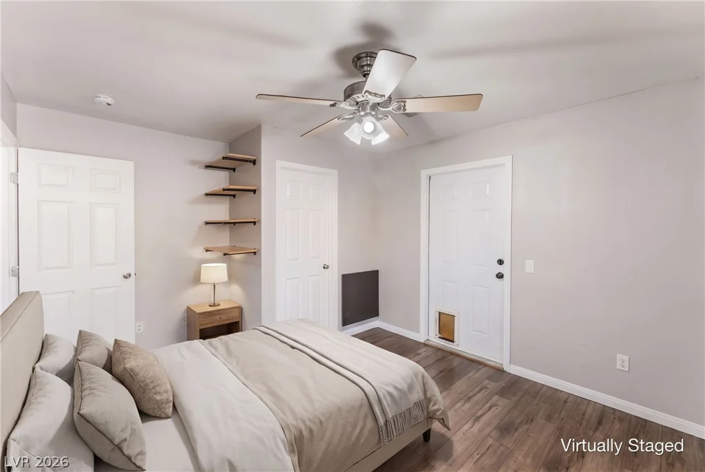8929 James Carl, Las Vegas, NV 89149