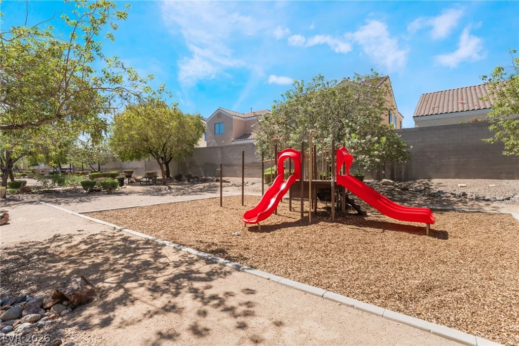 8929 James Carl, Las Vegas, NV 89149
