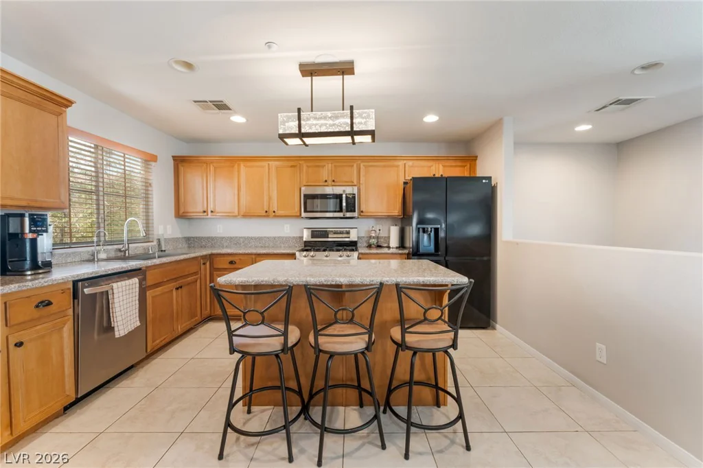 8929 James Carl, Las Vegas, NV 89149