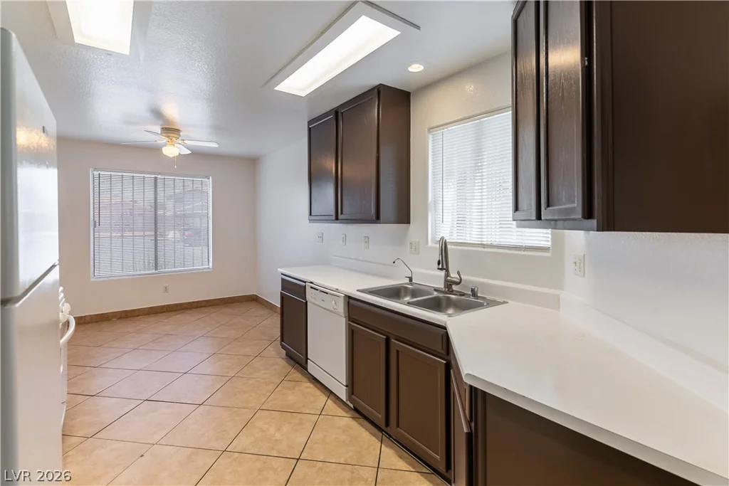 1560 JAMIELINN, Las Vegas, NV 89110