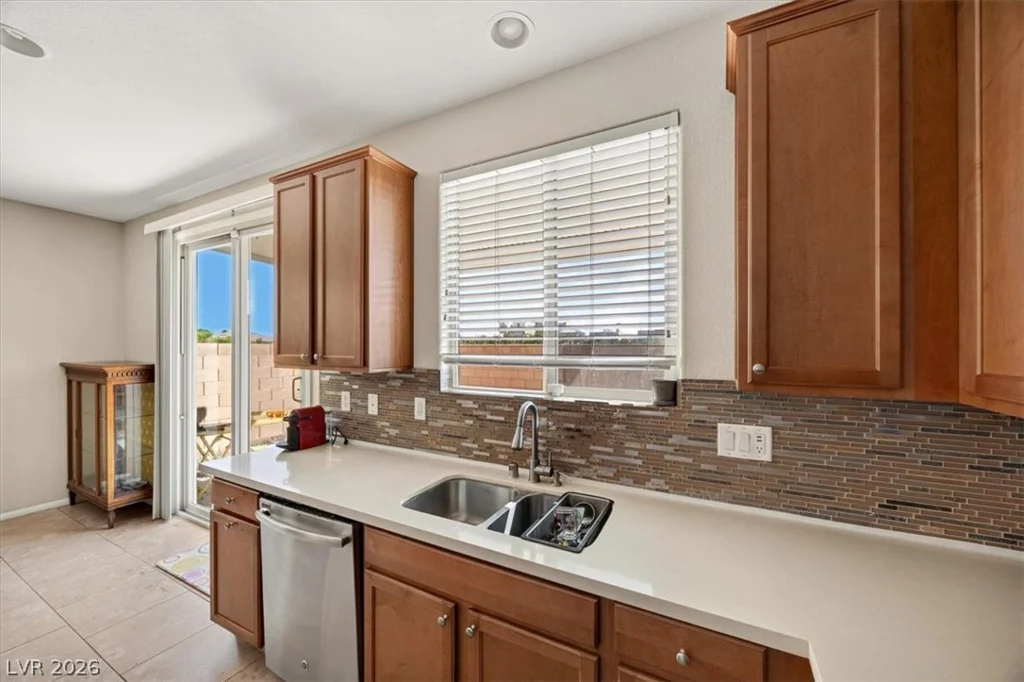 6480 Sunnyhill, Las Vegas, NV 89148