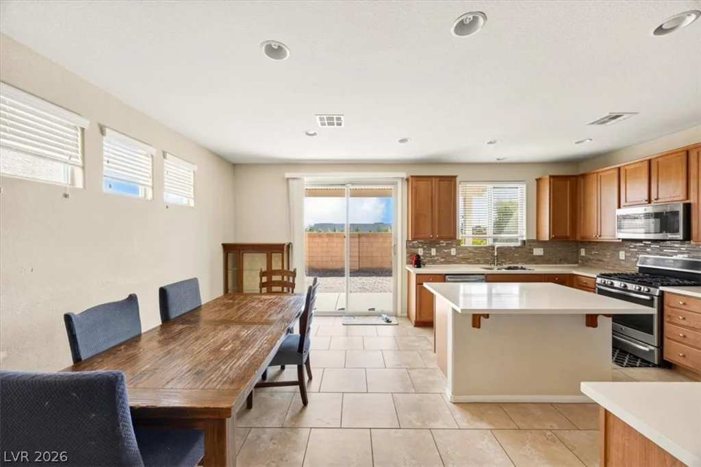 6480 Sunnyhill, Las Vegas, NV 89148