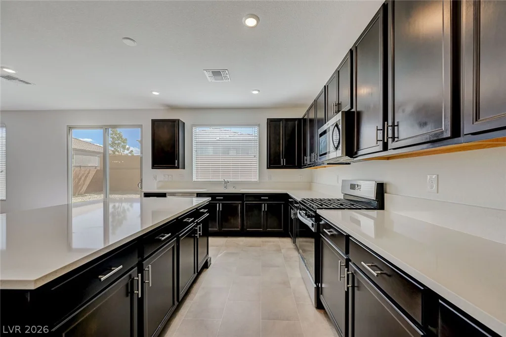 6343 Pipers Brook, Las Vegas, NV 89141