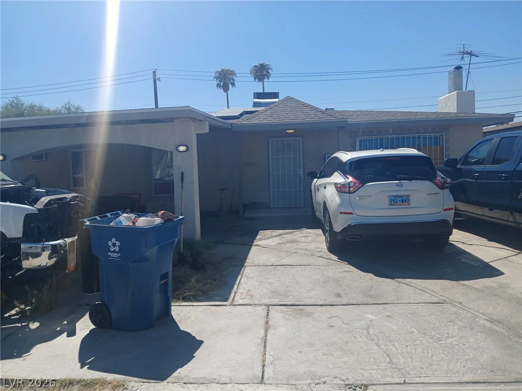 4265 Vegas Valley, Las Vegas, NV 89121