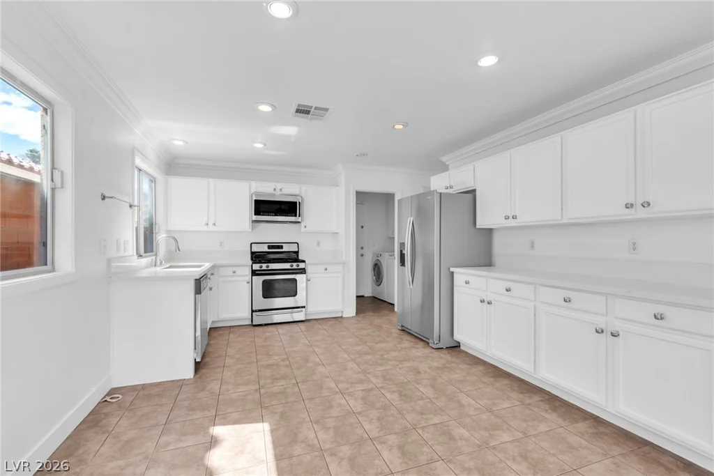 1312 Dream Bridge, Las Vegas, NV 89144