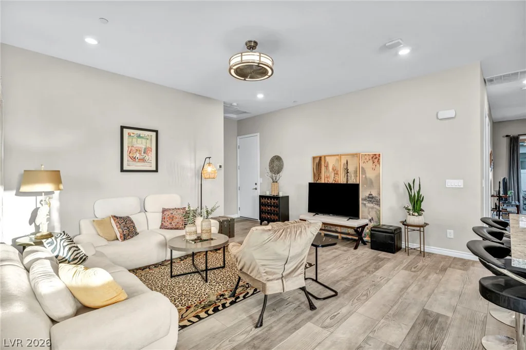 208 Bennett Pointe, Henderson, NV 89011