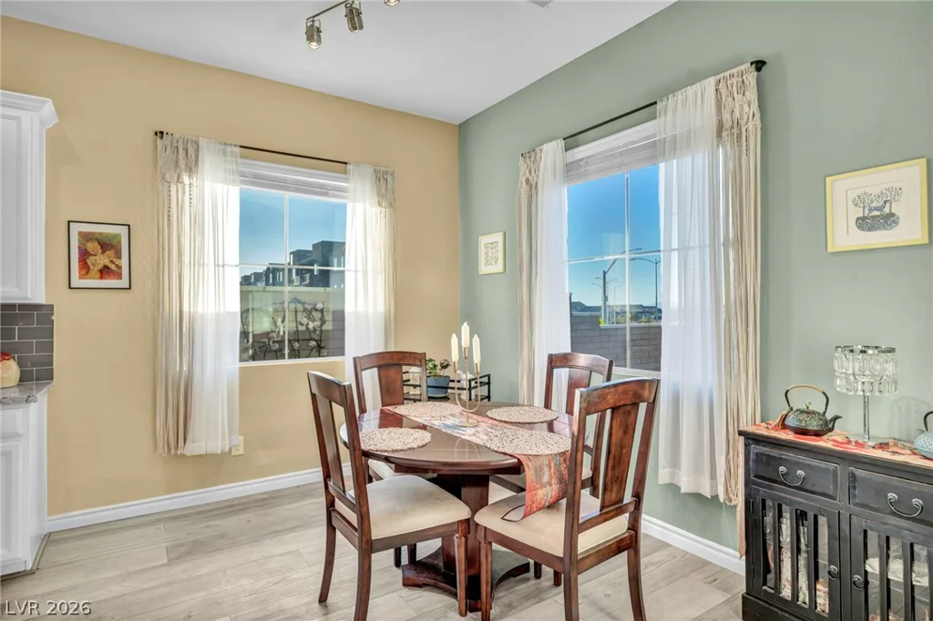 208 Bennett Pointe, Henderson, NV 89011