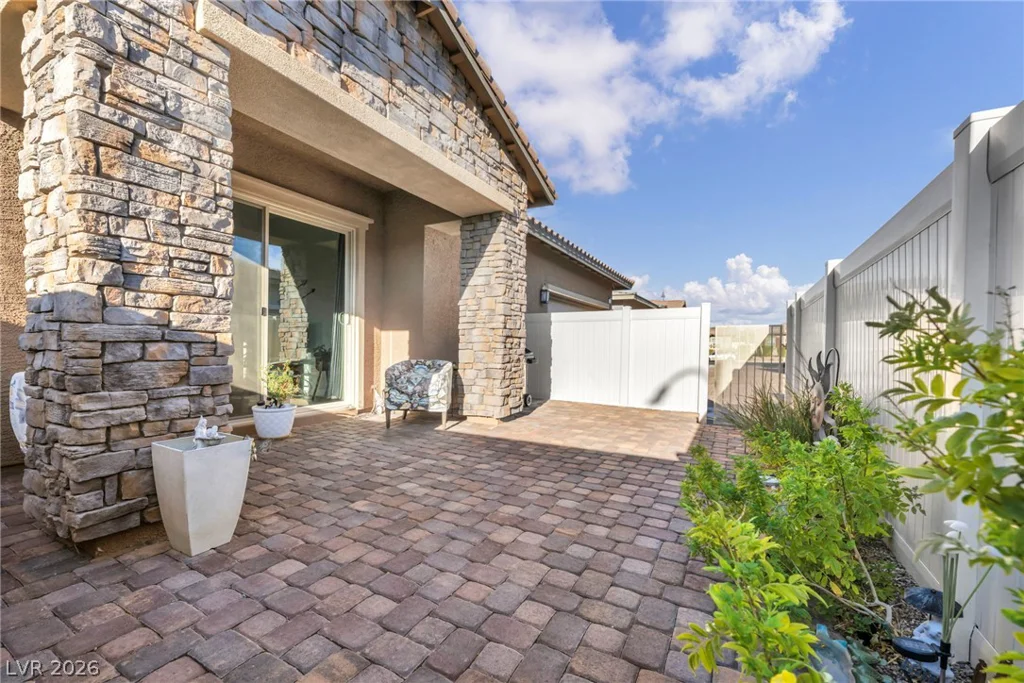 208 Bennett Pointe, Henderson, NV 89011