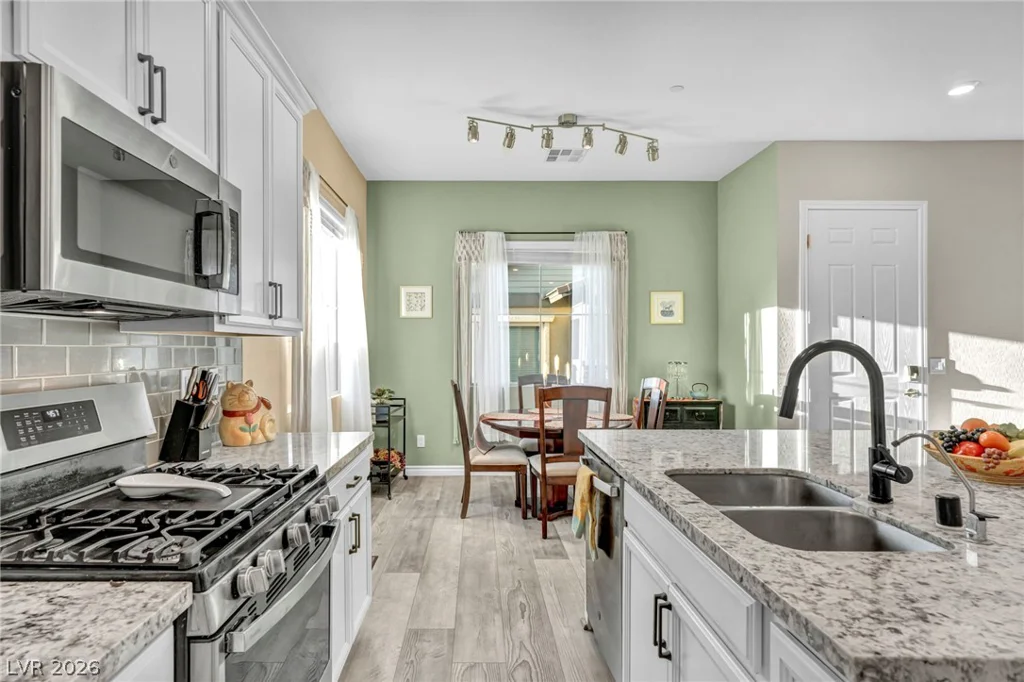 208 Bennett Pointe, Henderson, NV 89011