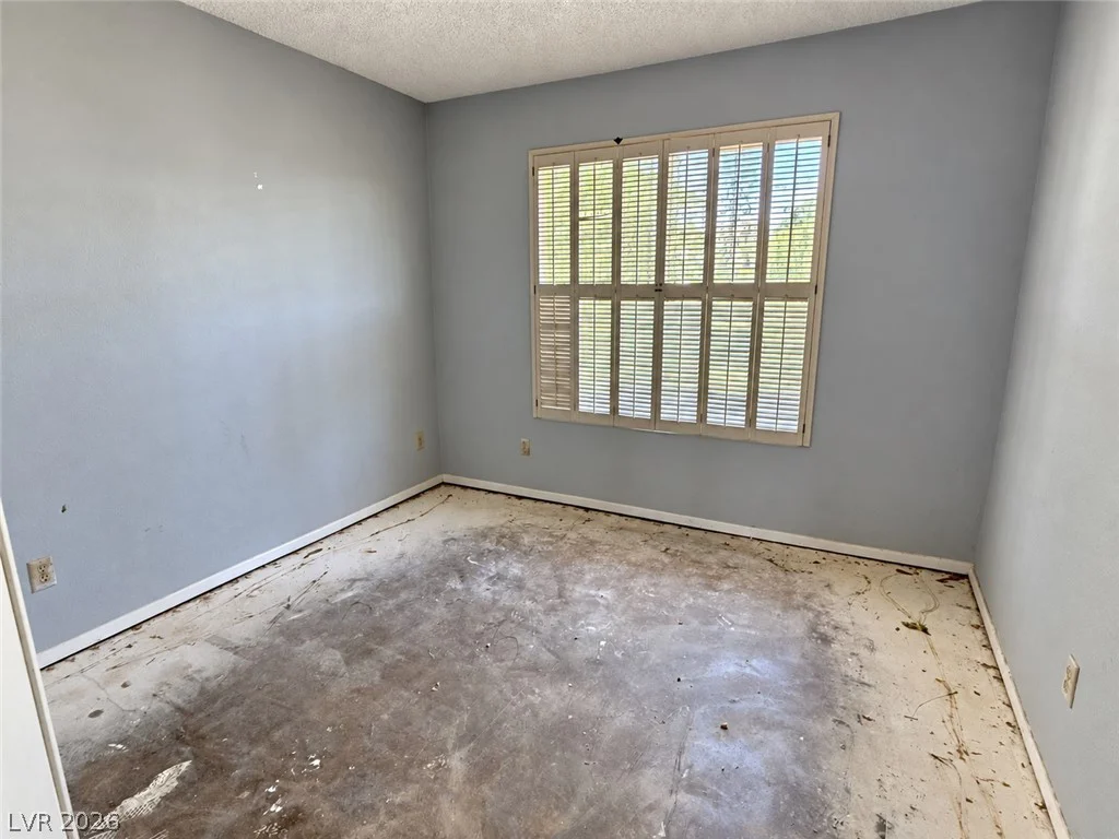 5022 Long View, Las Vegas, NV 89120