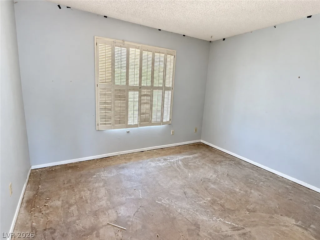 5022 Long View, Las Vegas, NV 89120