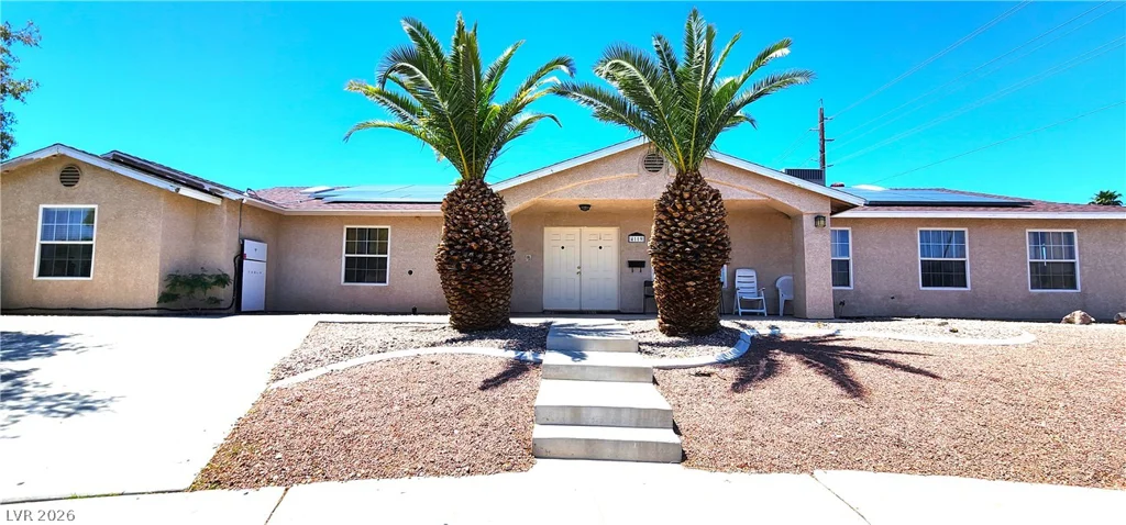 4119 Meadowglen, Las Vegas, NV 89121