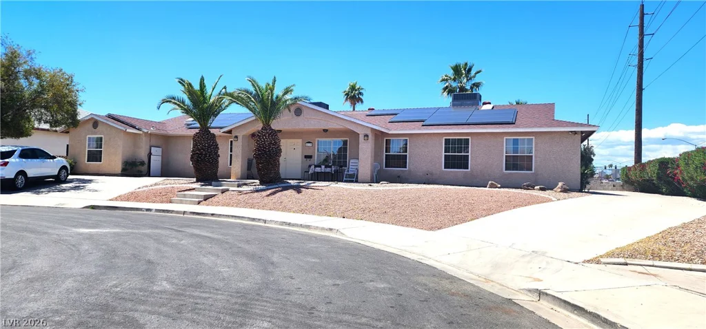 4119 Meadowglen, Las Vegas, NV 89121