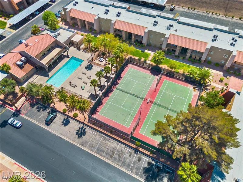 5332 River Glen, Las Vegas, NV 89103