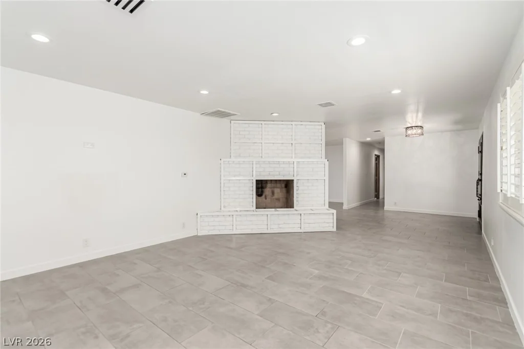 9660 Ann, Las Vegas, NV 89149