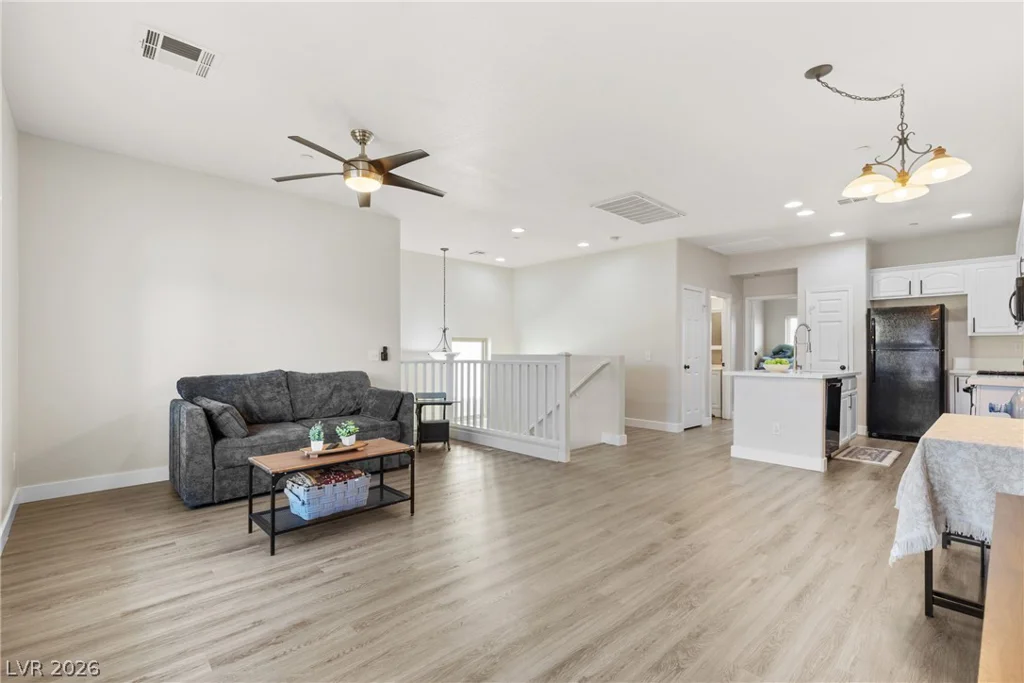 7808 Hornstone, Las Vegas, NV 89149