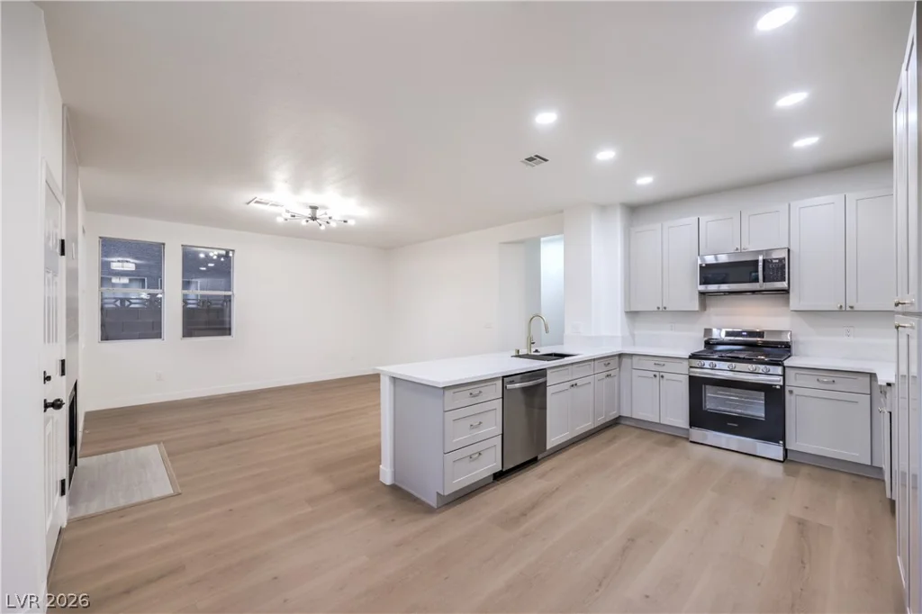 1001 Washington Oaks, Las Vegas, NV 89128