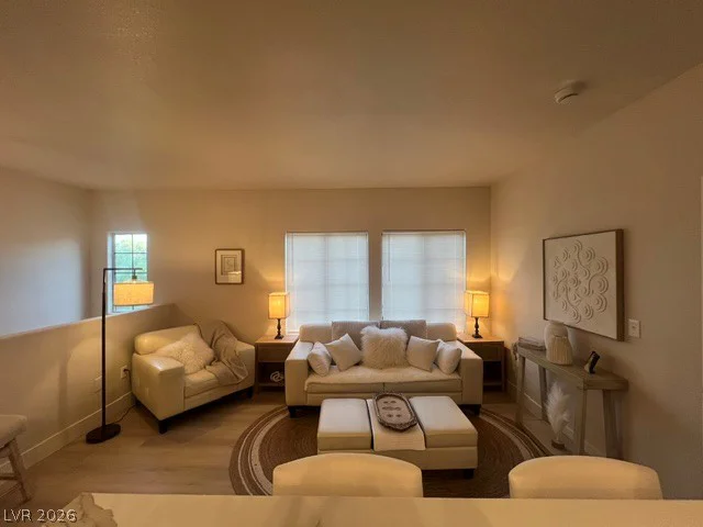 2131 Hussium Hills, Las Vegas, NV 89108