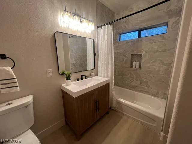 2131 Hussium Hills, Las Vegas, NV 89108