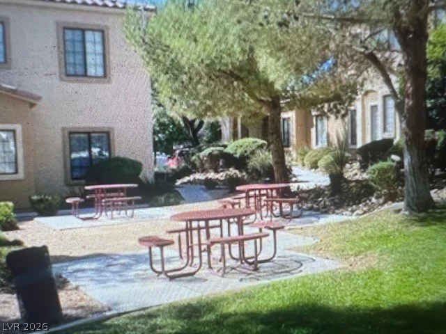 2131 Hussium Hills, Las Vegas, NV 89108