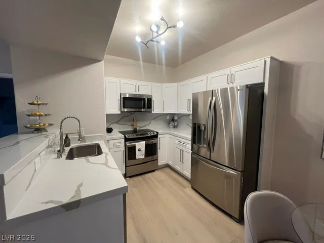 2131 Hussium Hills, Las Vegas, NV 89108
