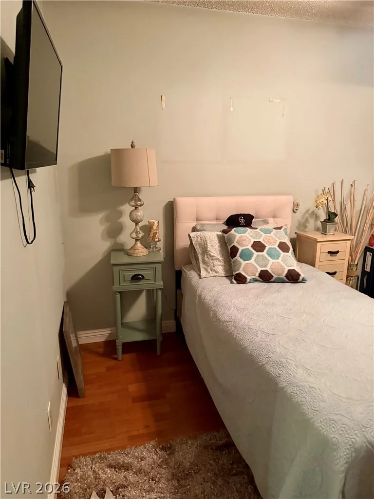 7001 Pindarri, Las Vegas, NV 89145