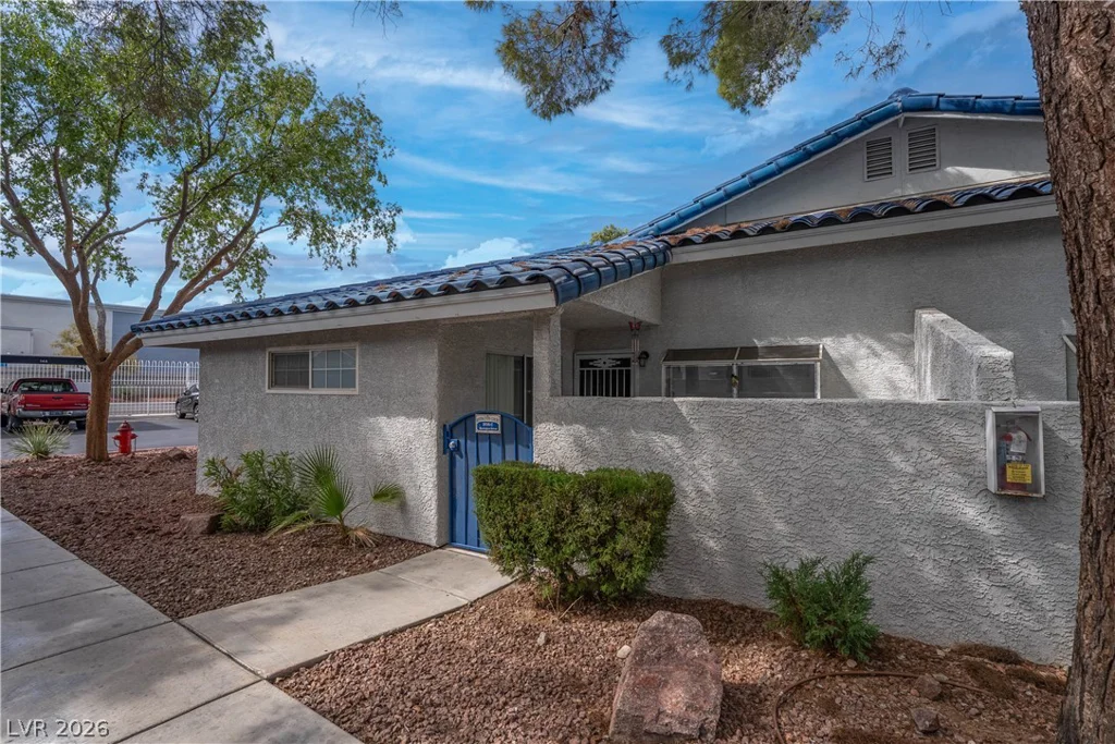 2036 Bavington, Las Vegas, NV 89108