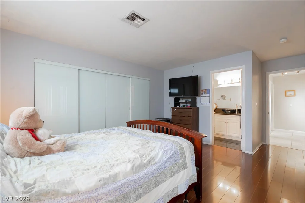 2036 Bavington, Las Vegas, NV 89108