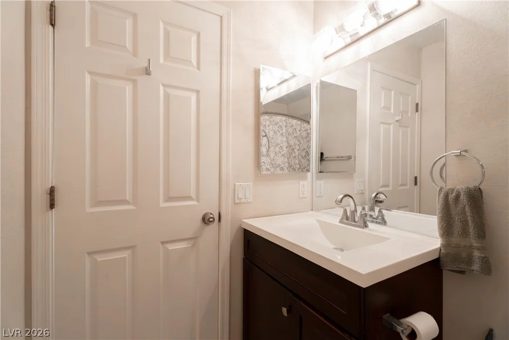 2036 Bavington, Las Vegas, NV 89108