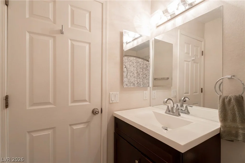 2036 Bavington, Las Vegas, NV 89108
