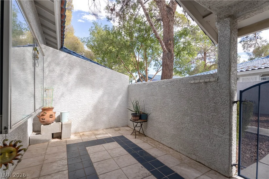 2036 Bavington, Las Vegas, NV 89108