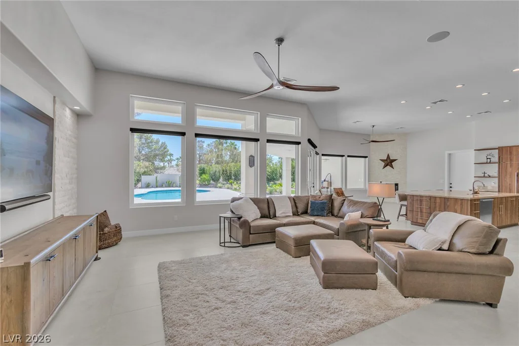 1508 Ten Palms, Las Vegas, NV 89117
