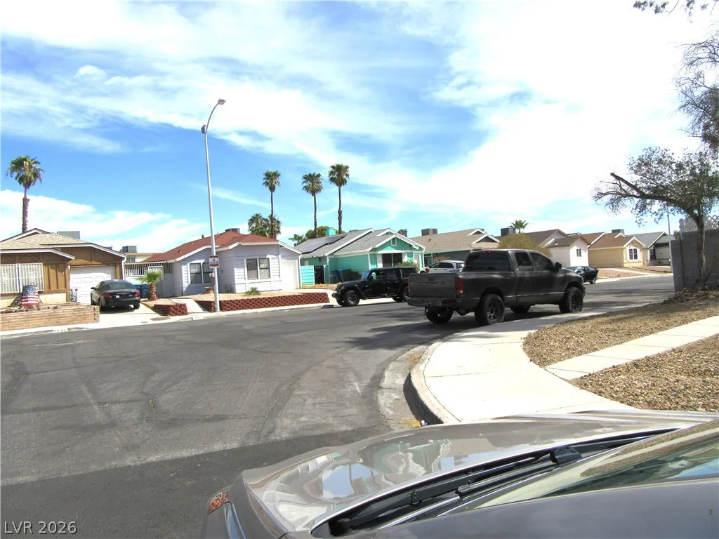 4406 Hawthorne, Las Vegas, NV 89147