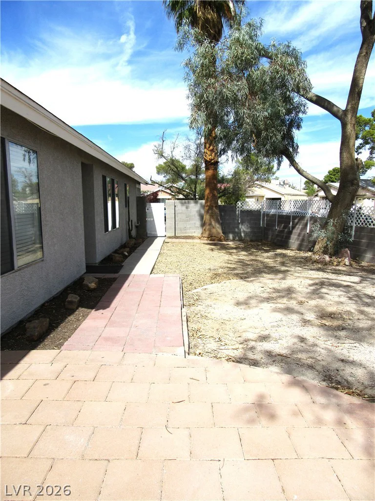 4406 Hawthorne, Las Vegas, NV 89147