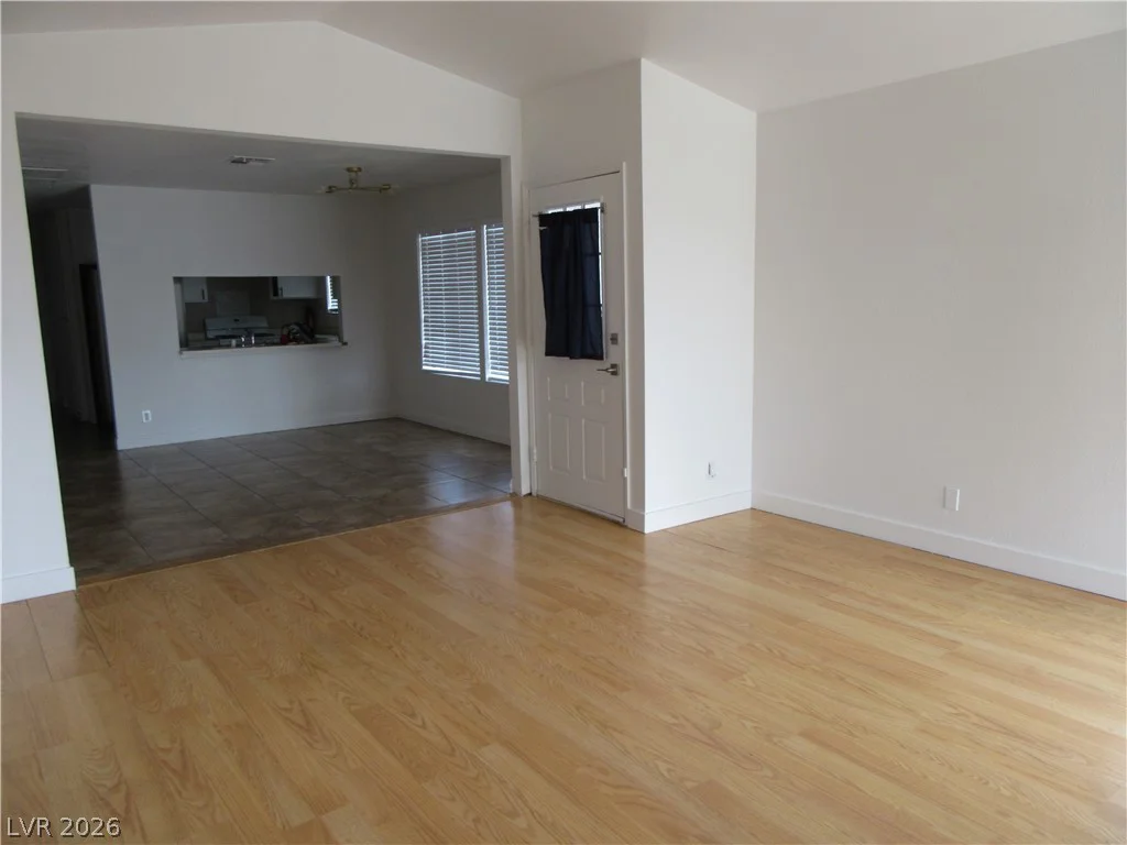 4406 Hawthorne, Las Vegas, NV 89147