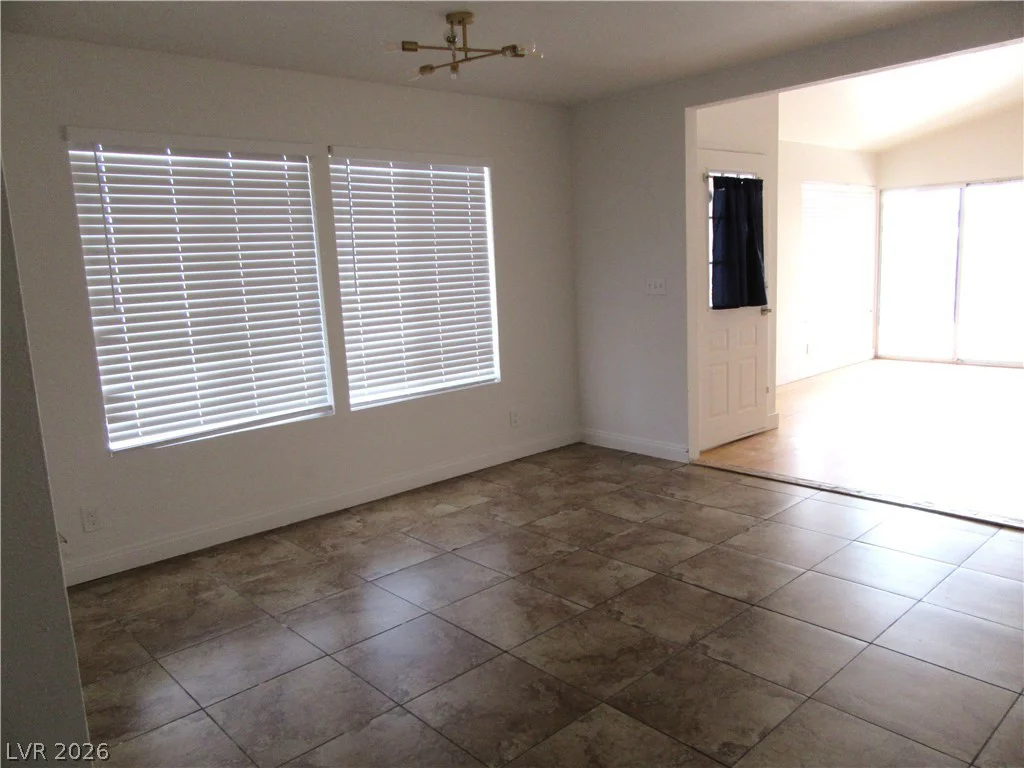 4406 Hawthorne, Las Vegas, NV 89147