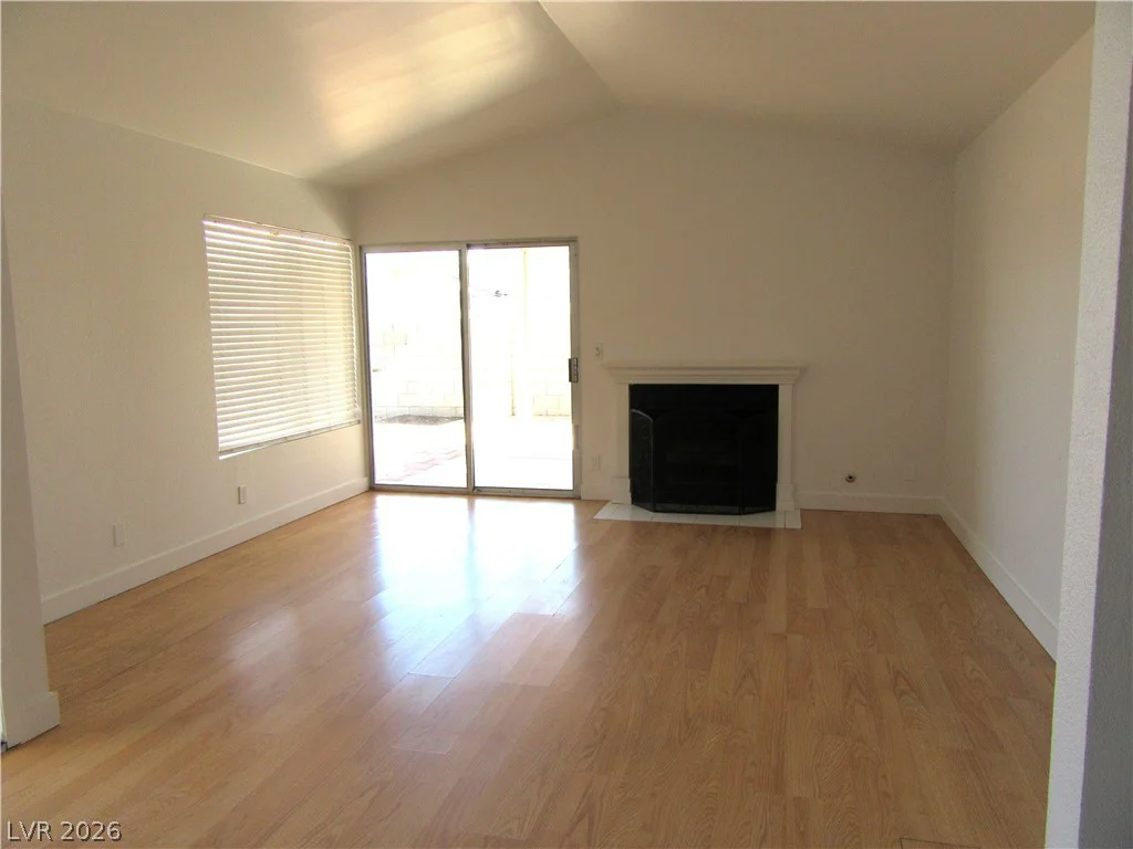 4406 Hawthorne, Las Vegas, NV 89147