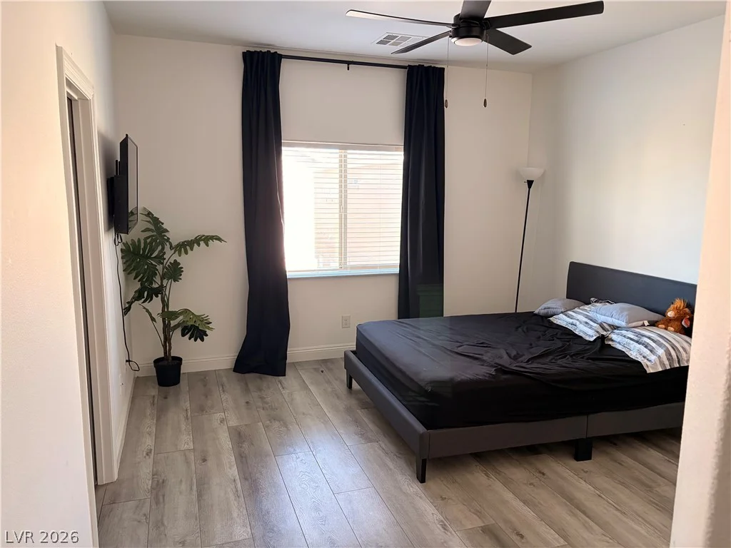 9573 Greensburg, Las Vegas, NV 89178