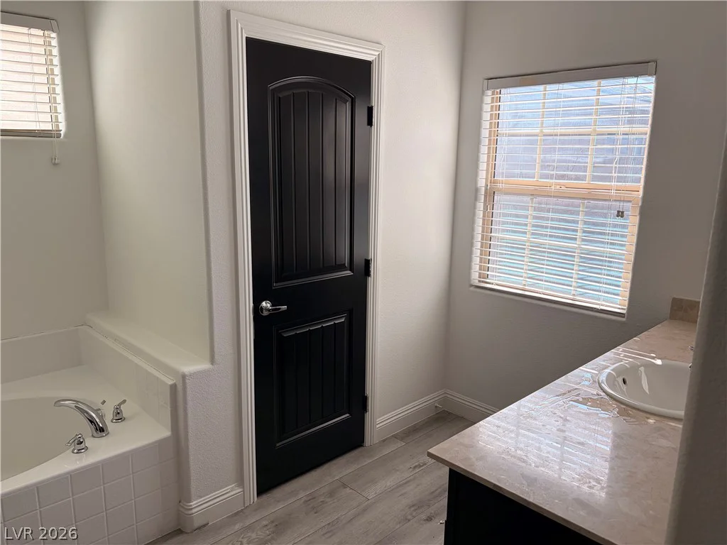 9573 Greensburg, Las Vegas, NV 89178