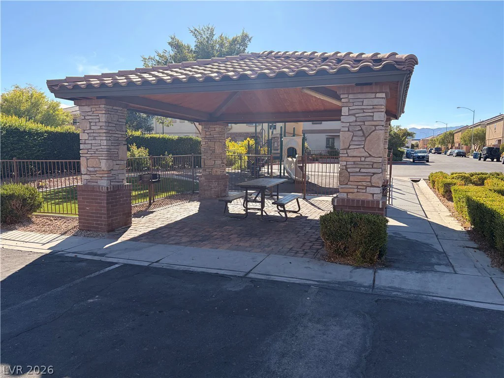 9573 Greensburg, Las Vegas, NV 89178