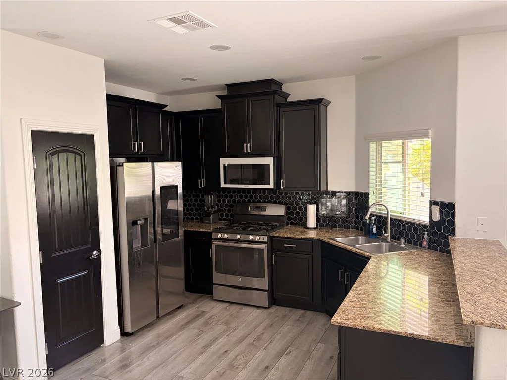 9573 Greensburg, Las Vegas, NV 89178