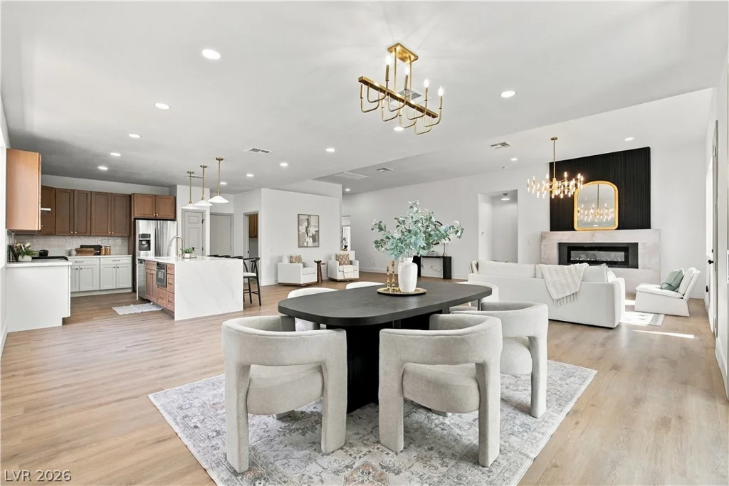 8725 Butterchurn, Las Vegas, NV 89143