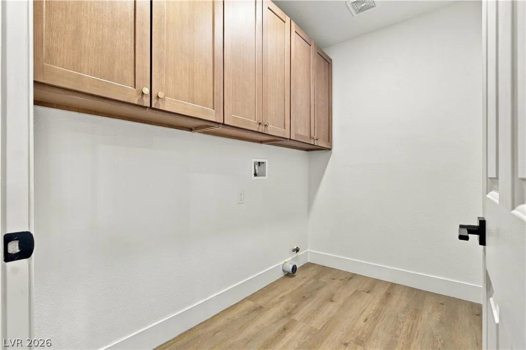 8725 Butterchurn, Las Vegas, NV 89143
