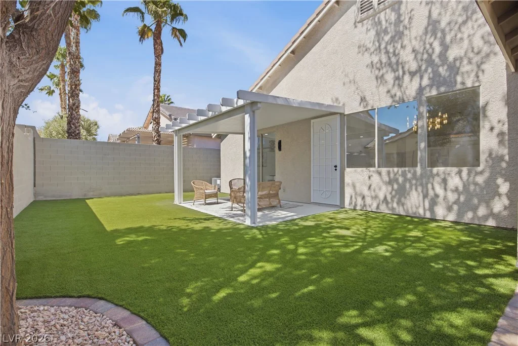 8725 Butterchurn, Las Vegas, NV 89143