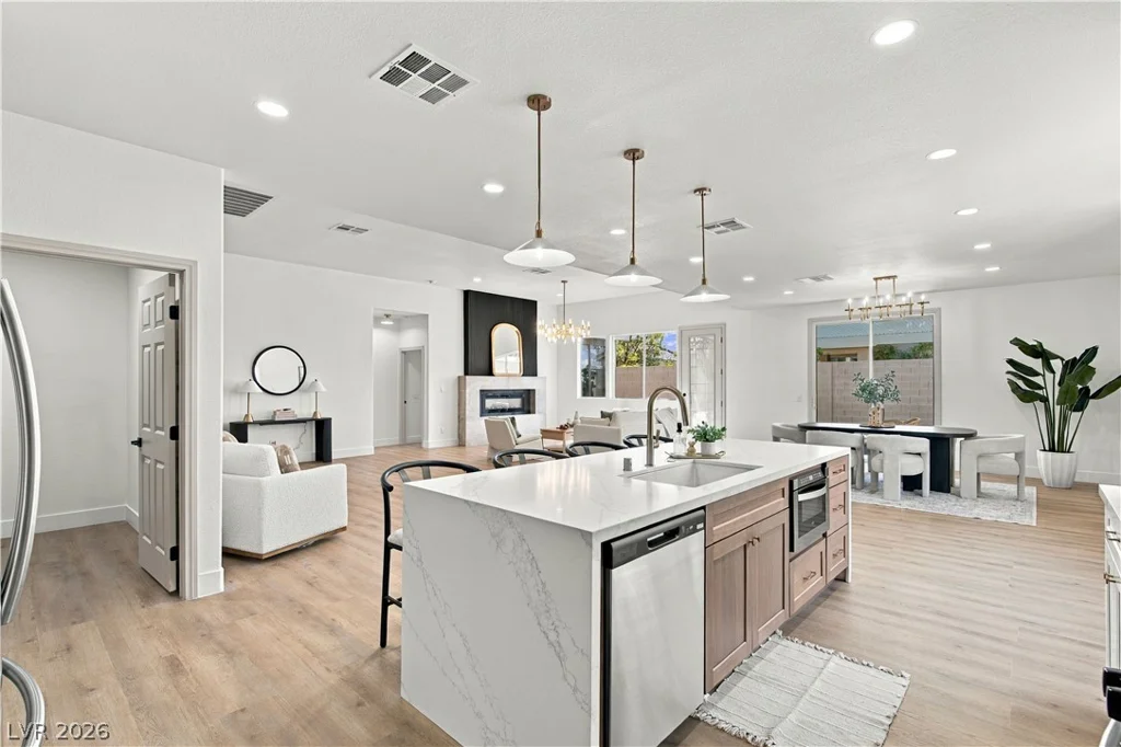8725 Butterchurn, Las Vegas, NV 89143
