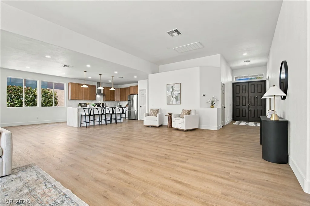 8725 Butterchurn, Las Vegas, NV 89143