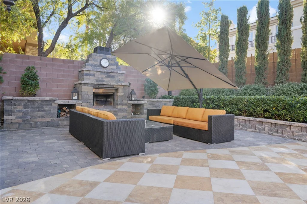 9624 Grand Isle, Las Vegas, NV 89144