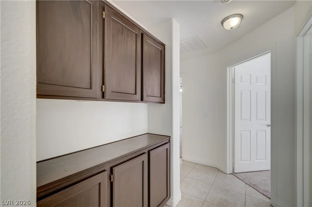 9505 Glengarry, Las Vegas, NV 89129