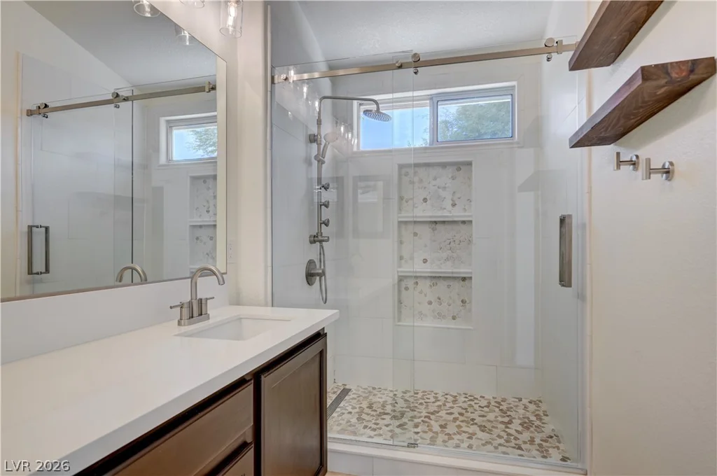 9505 Glengarry, Las Vegas, NV 89129
